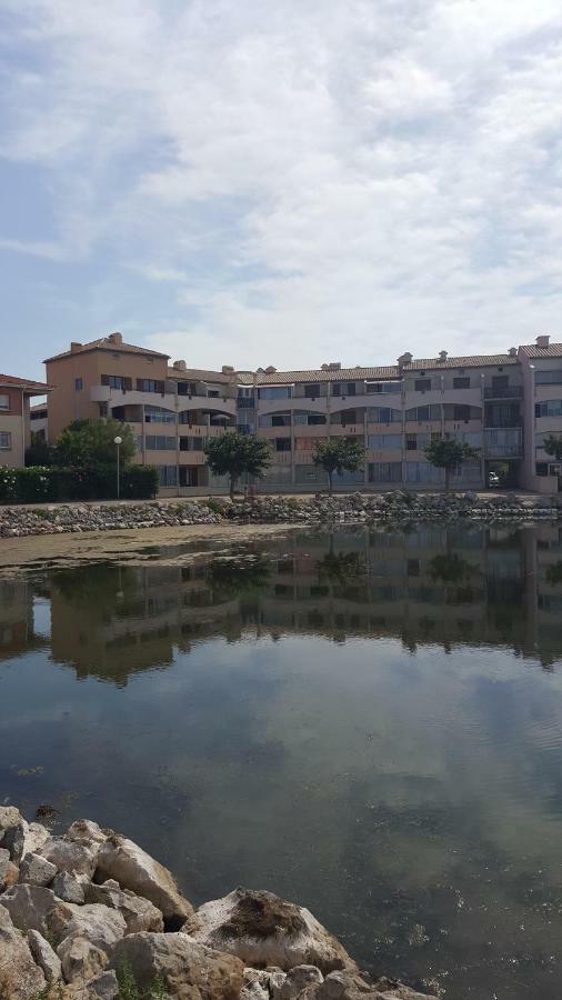 Appartement Le Flamant Rose Пор-ла-Нувел Екстериор снимка
